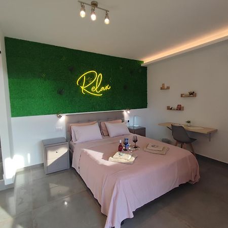 Theasis 5 Luxury Studio With Sea View Neos Marmaras Exteriér fotografie