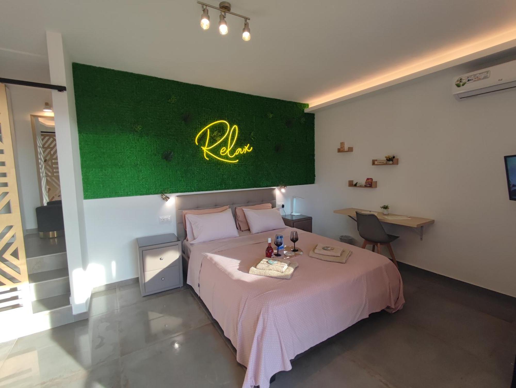 Theasis 5 Luxury Studio With Sea View Neos Marmaras Exteriér fotografie
